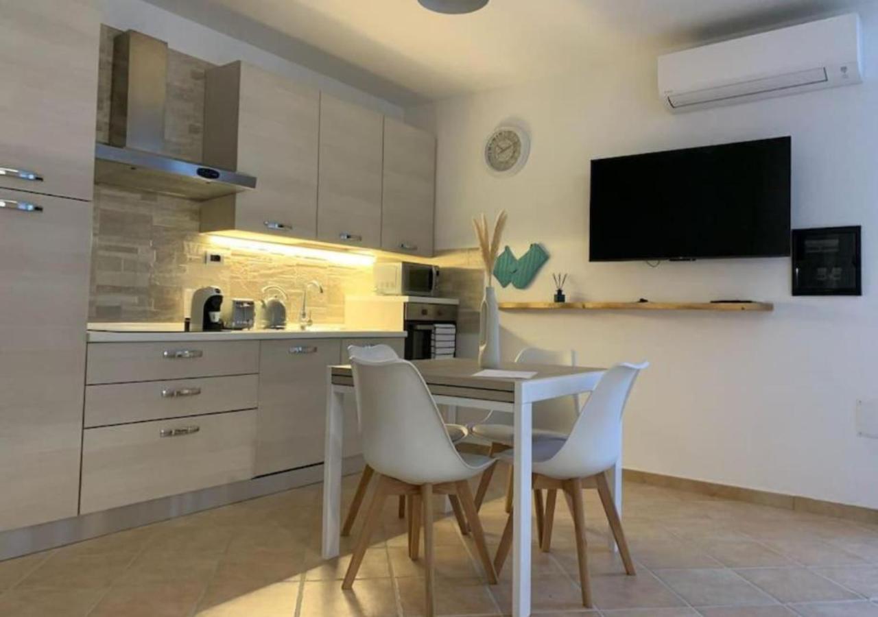 Loft Comodo Ed Elegante • Wi-Fi E Colazione Sanluri Exterior photo