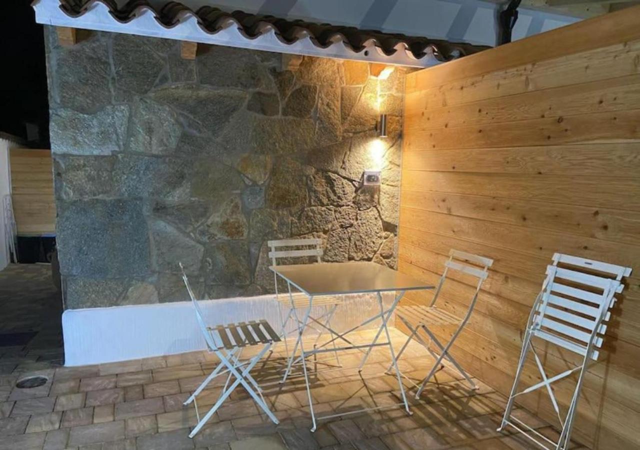 Loft Comodo Ed Elegante • Wi-Fi E Colazione Sanluri Exterior photo
