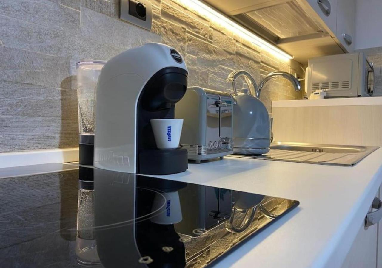 Loft Comodo Ed Elegante • Wi-Fi E Colazione Sanluri Exterior photo