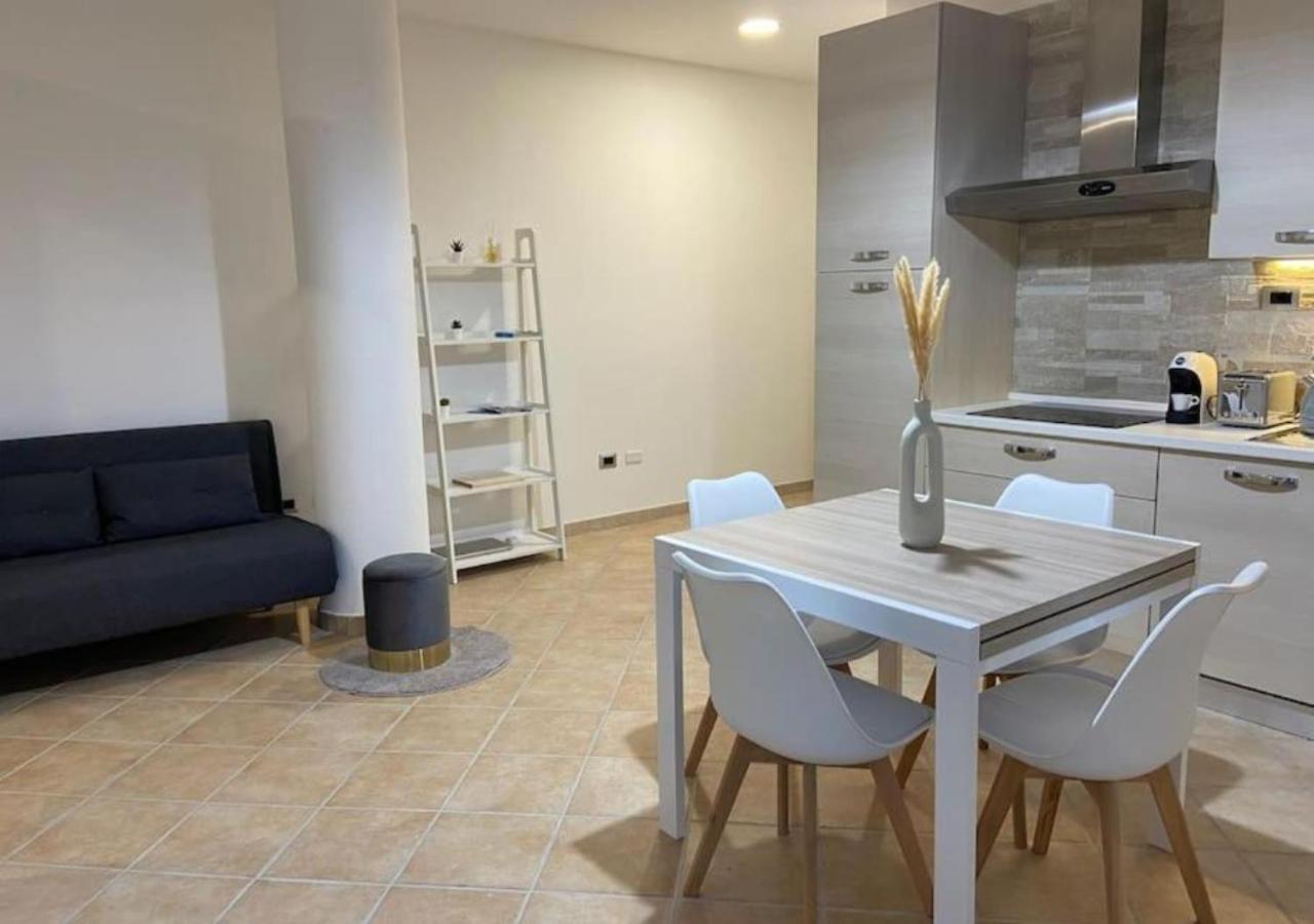 Loft Comodo Ed Elegante • Wi-Fi E Colazione Sanluri Exterior photo